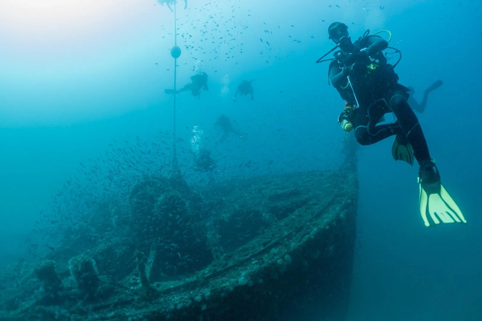 MANGAMAR DIVE CENTER